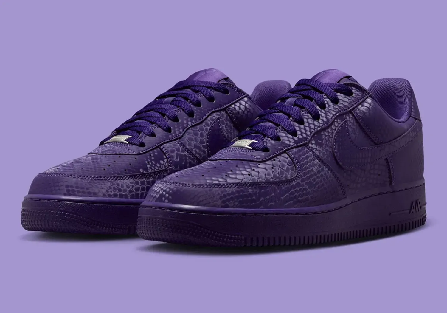 Kobe Bryant x Nike Air Force 1 “Court Purple”