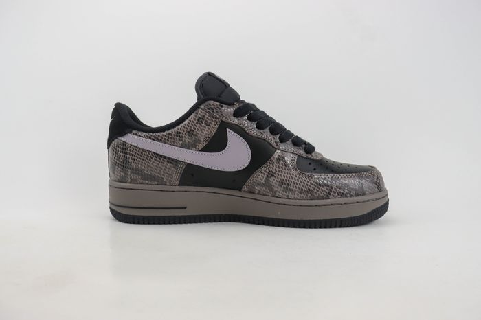 Air Force 1 '07 LV8 'Snakeskin Pack - Off Noir'