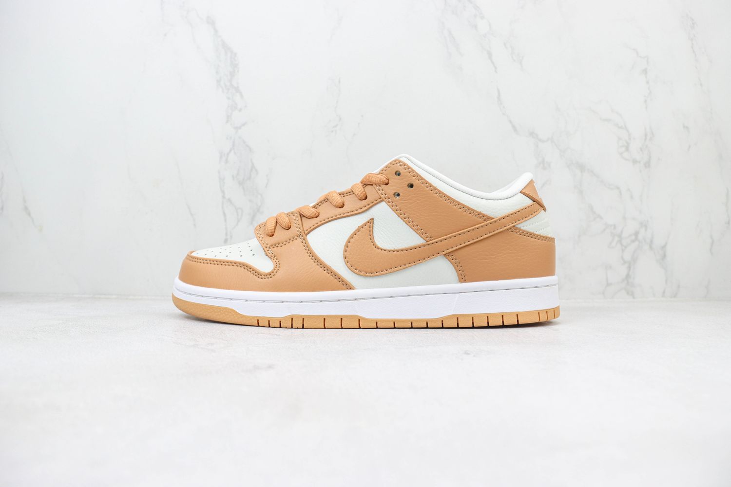 Nike SB Dunk Low Pro ISO Light Cognac 