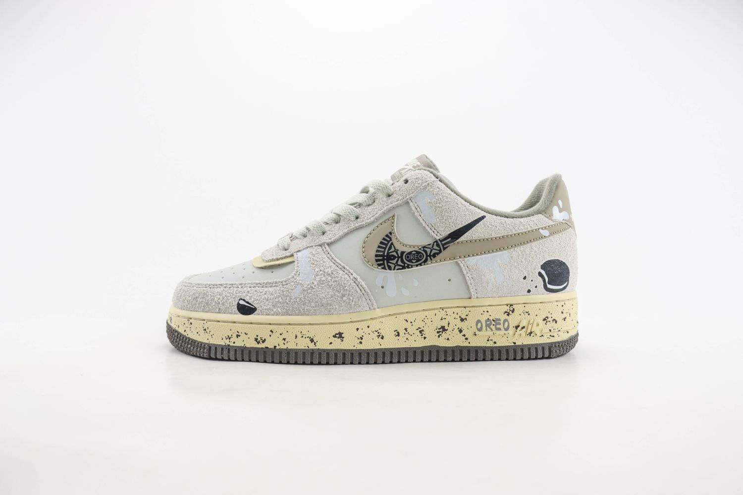 Nike Air Force 1Low x OREO 01