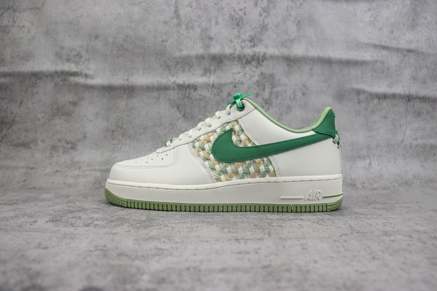 Nike Air Force 1 Low '07 Premium NAI-KE Bamboo Weave Sail Gorge Green