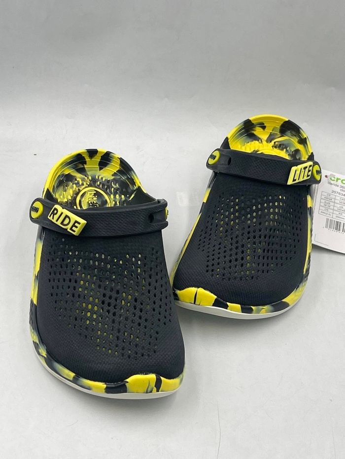 Crocks ride mix color