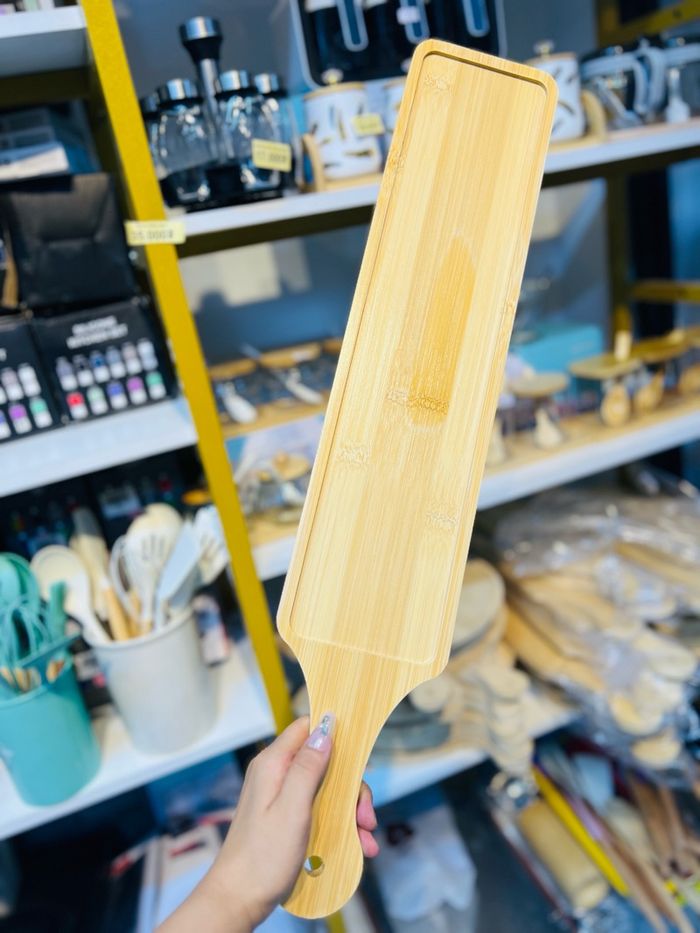 Модон суурьтай таваг