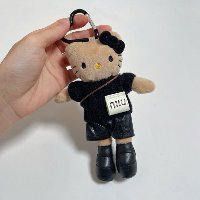 Цүнхний гоёл (түлхүүрийн оосор)