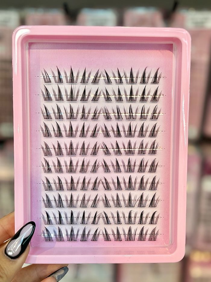 Наадаг сормуус