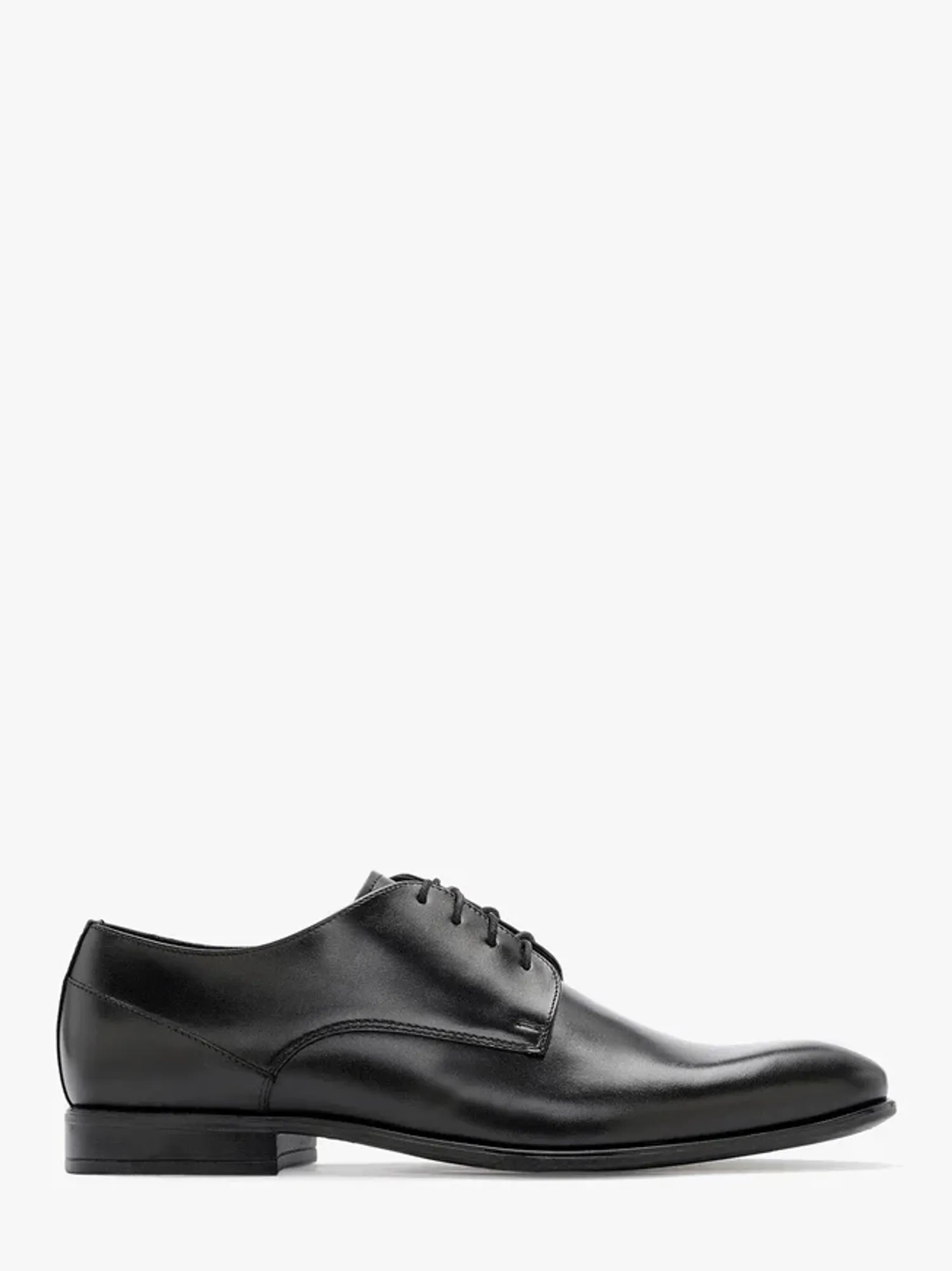 Black men’s shoes