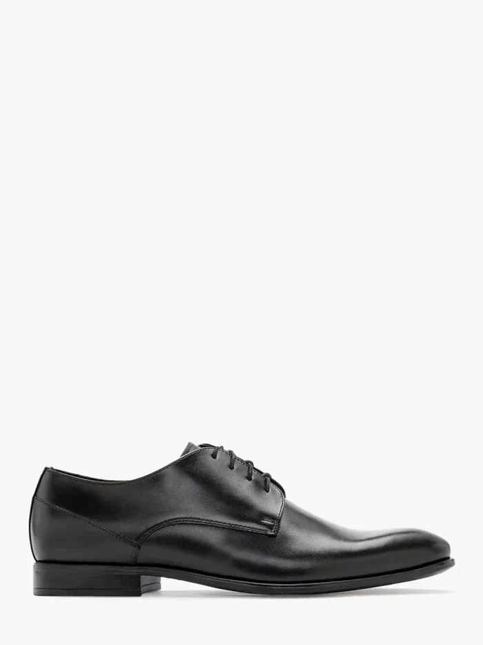 Black men’s shoes