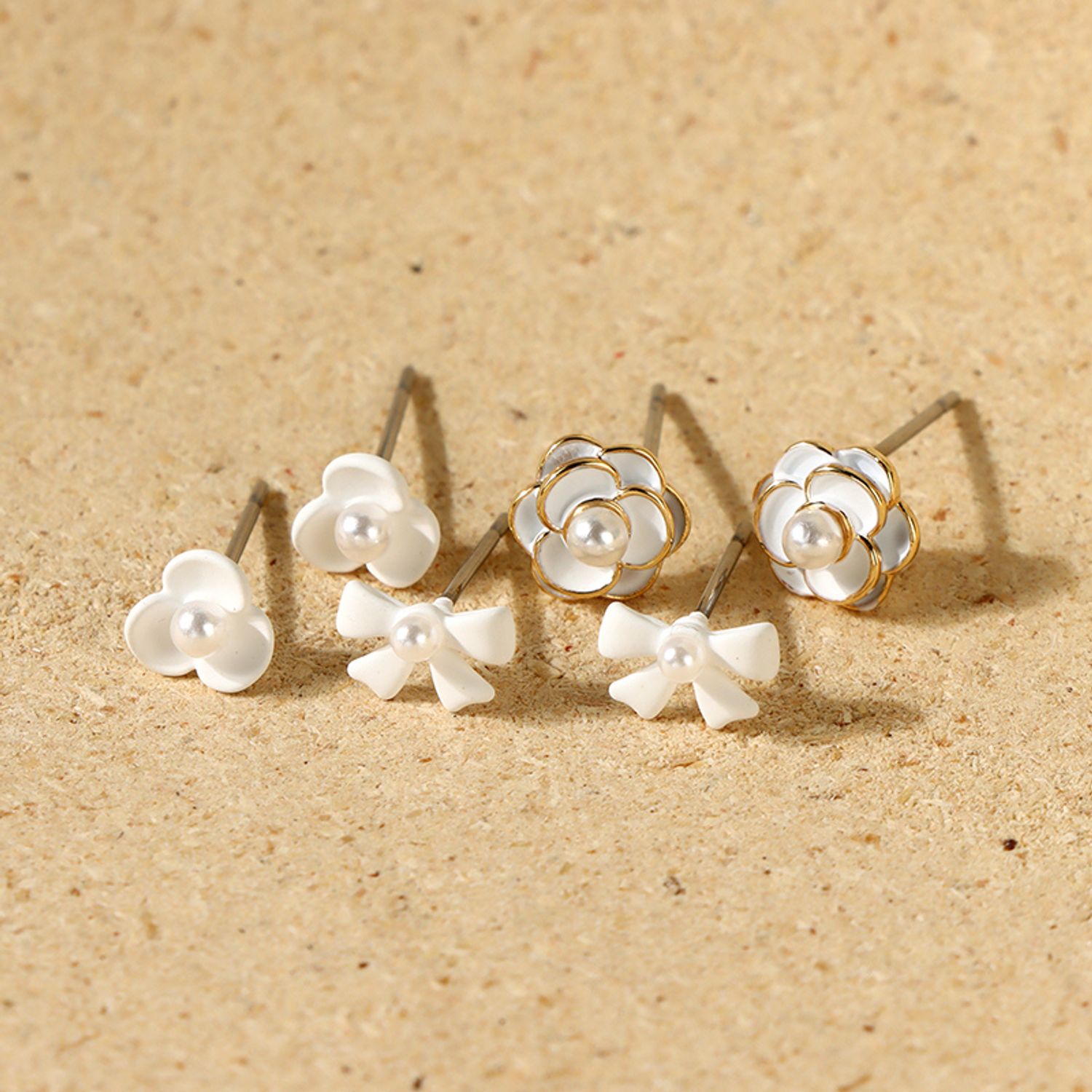 Camellia Stud Earrings 3Pairs