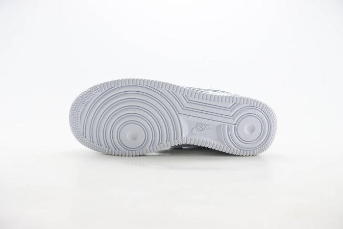 Nike Air Force 1 Low 22