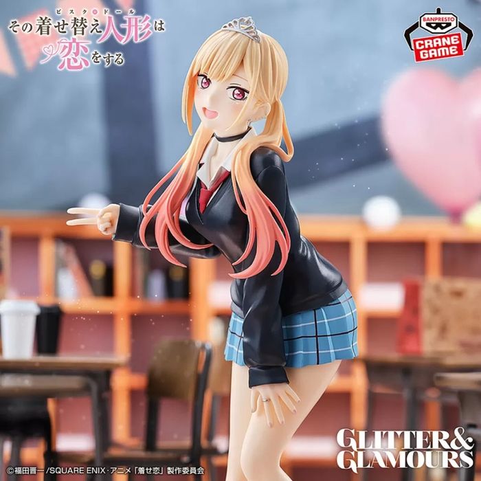 Glitter & Glamours – Marin