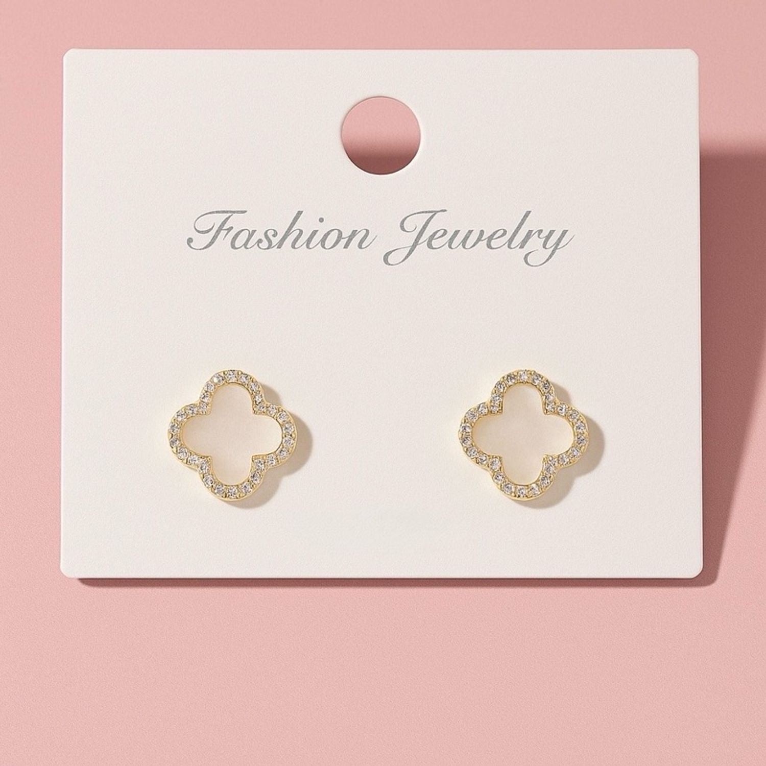 Мөнгөн артай ээмэг