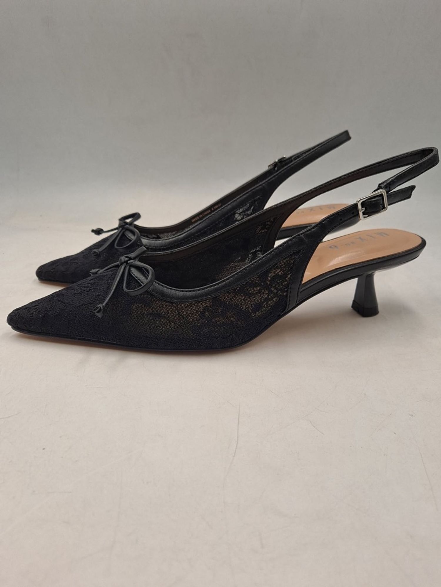 Mix No 6 kitten heel