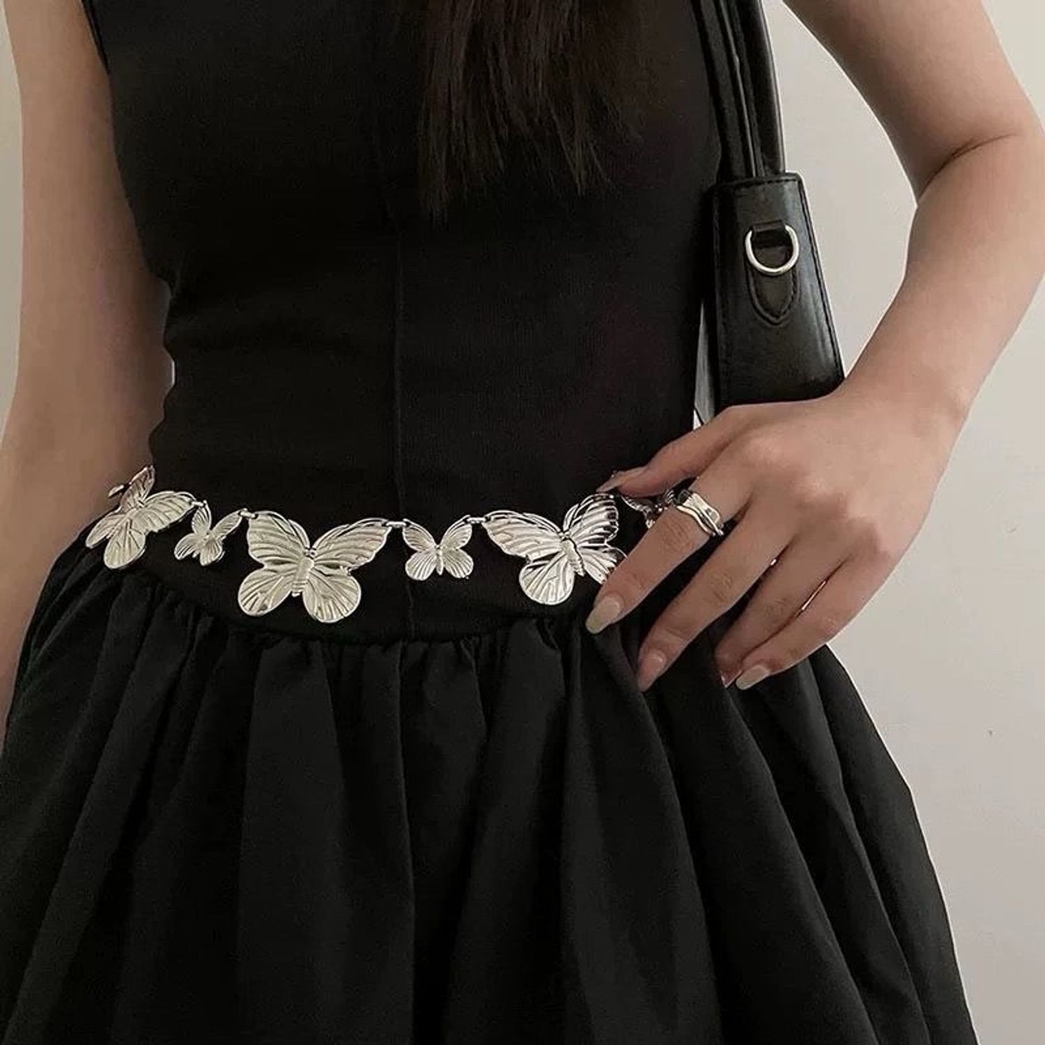 Гинжин бүс тэлээ