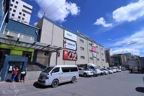 Бөмбөгөр "Шөнийн зах" 3052 УБ хот, Чингэлтэй дүүрэг