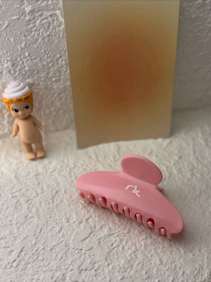 Rk Hair Clip in Sakura