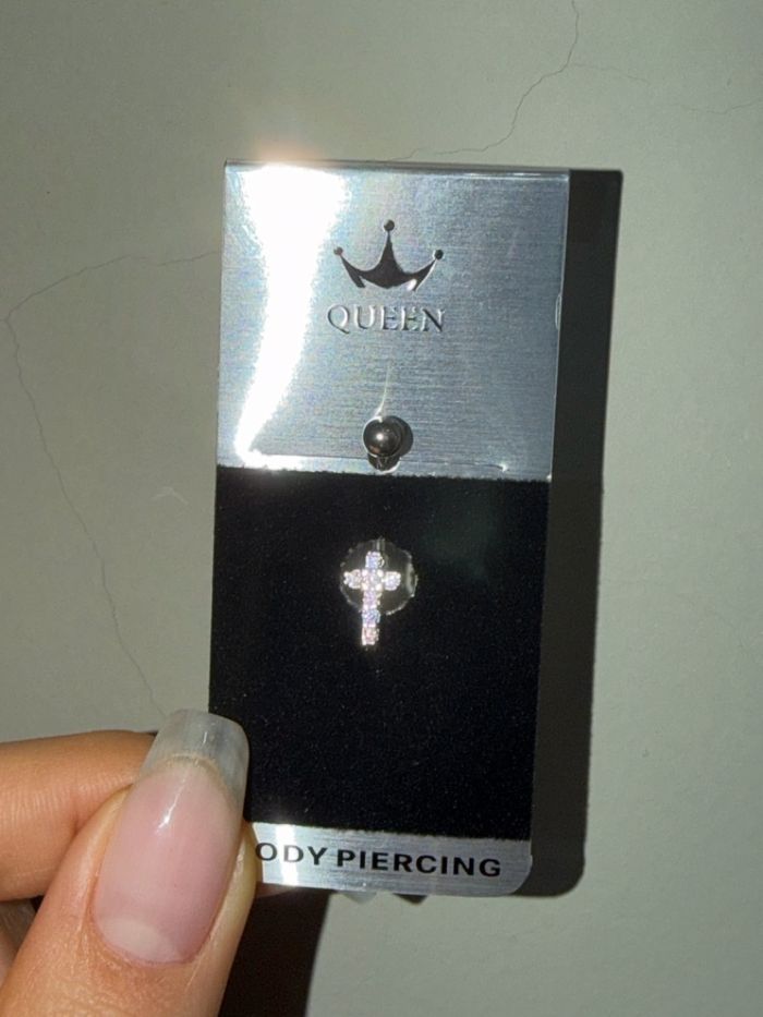Хүйсний ээмэг