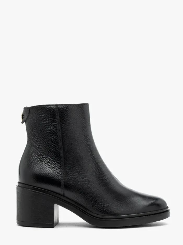 Black leather women’s ankle boots