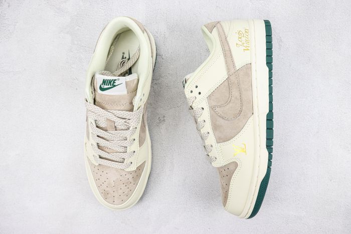 NIKE DUNK SB LOW x LV 129