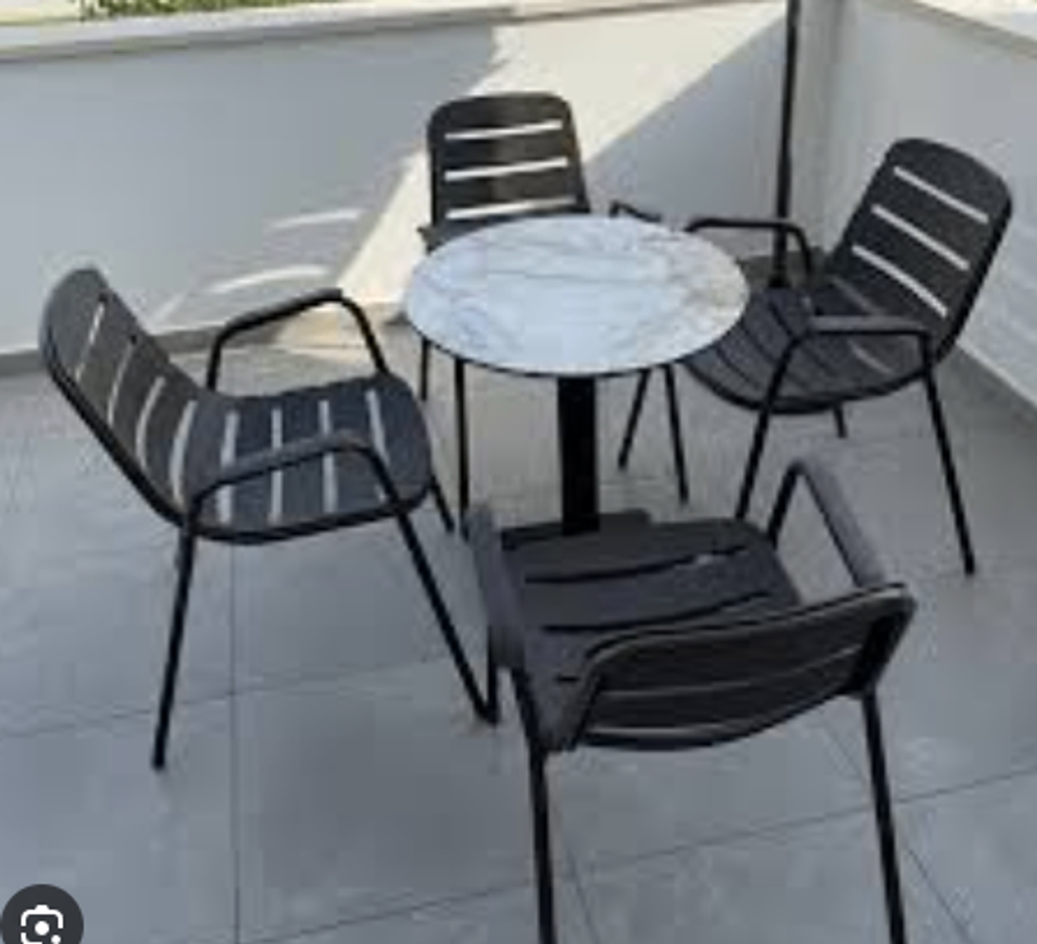 Garden сандал төмөр хийцтэй 