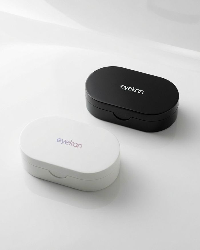 Eyekan Black | White small case