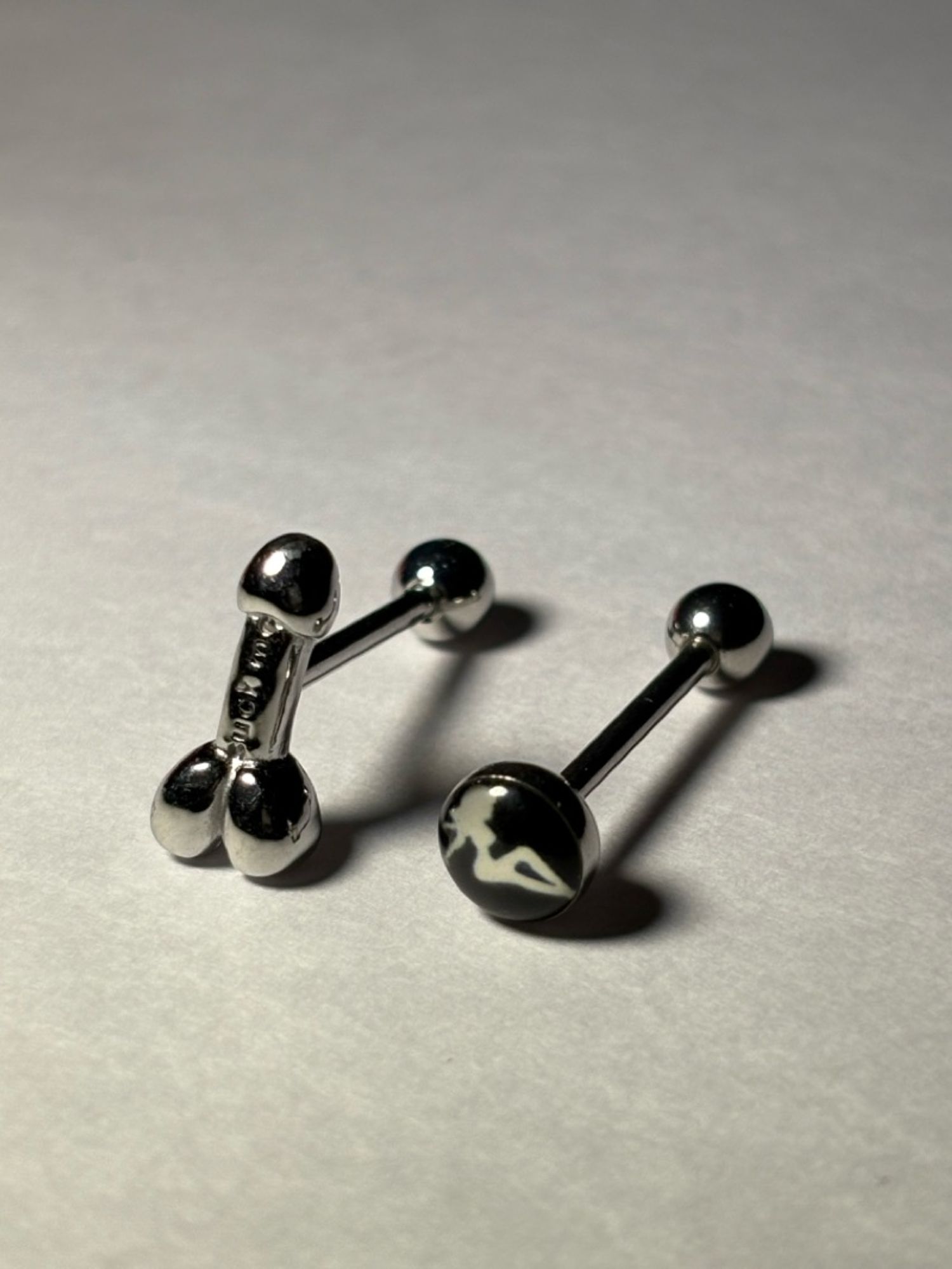 Хэлний ээмэг