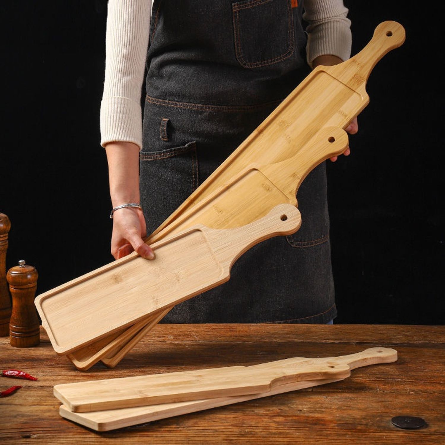 Модон таваг бариултай 