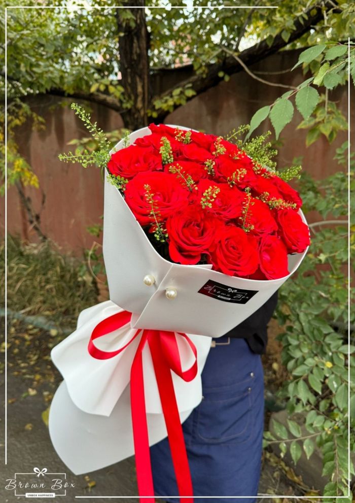 Том баглаа- Мөнхийн хайр