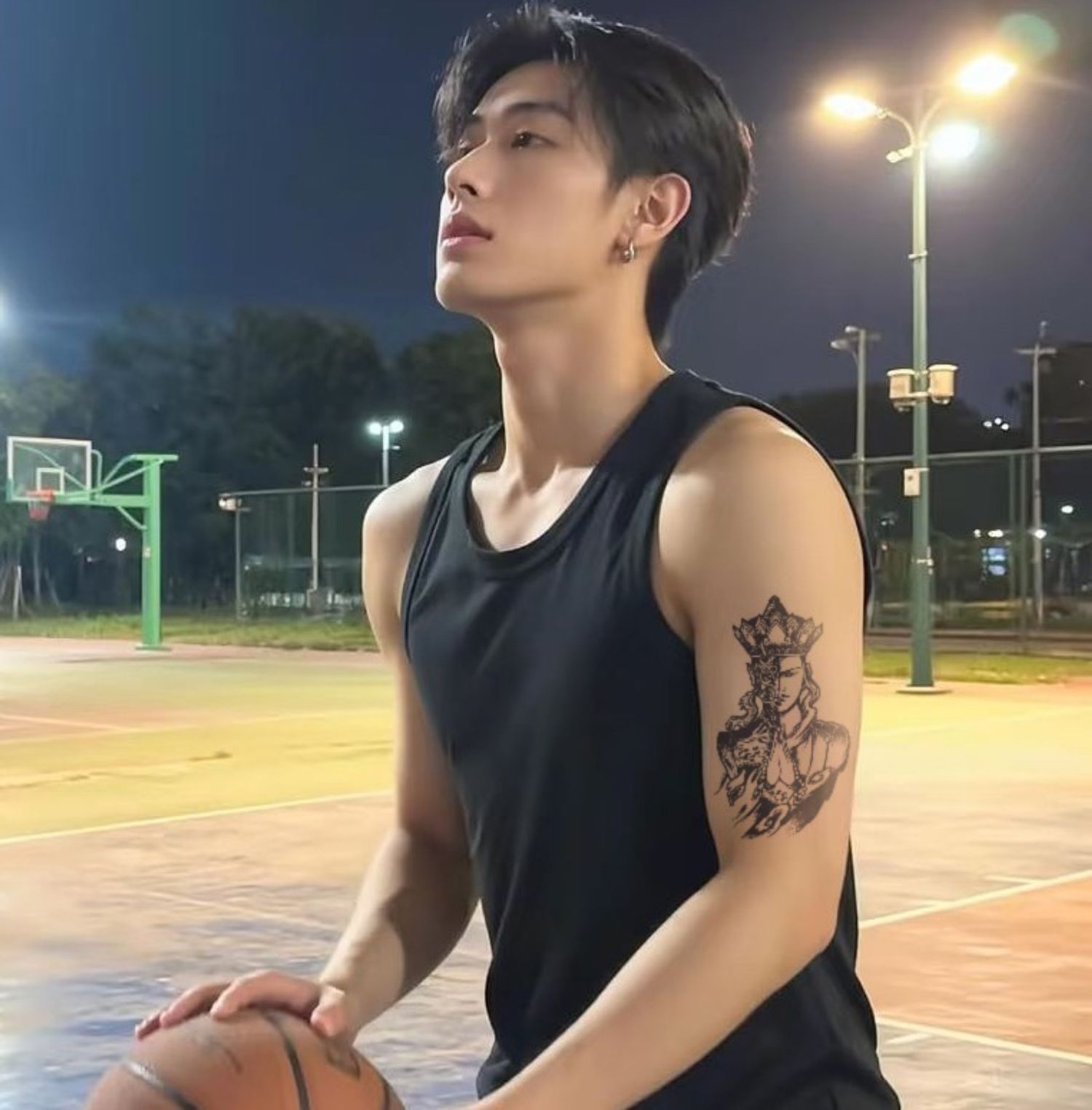 Бурхан чөтгөр Усан шивээс