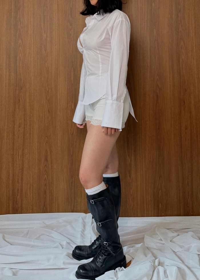 CINCHED WAIST / STRAPS SHIRT