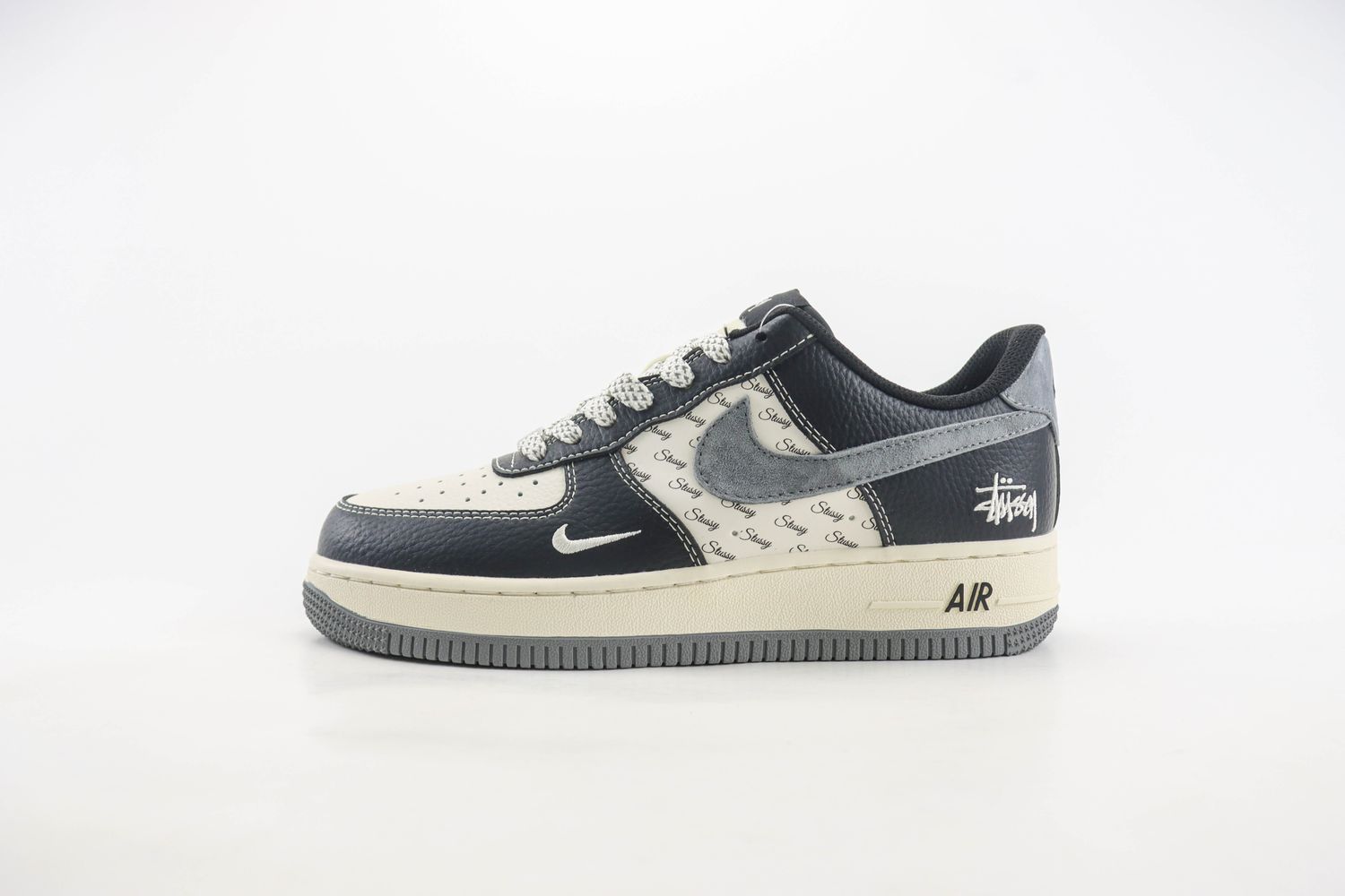 Nike Air Force 1 Low x Stussy 111