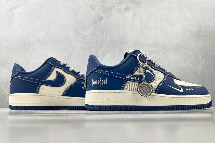Nike Airforce 1 Low x Fear of god 01