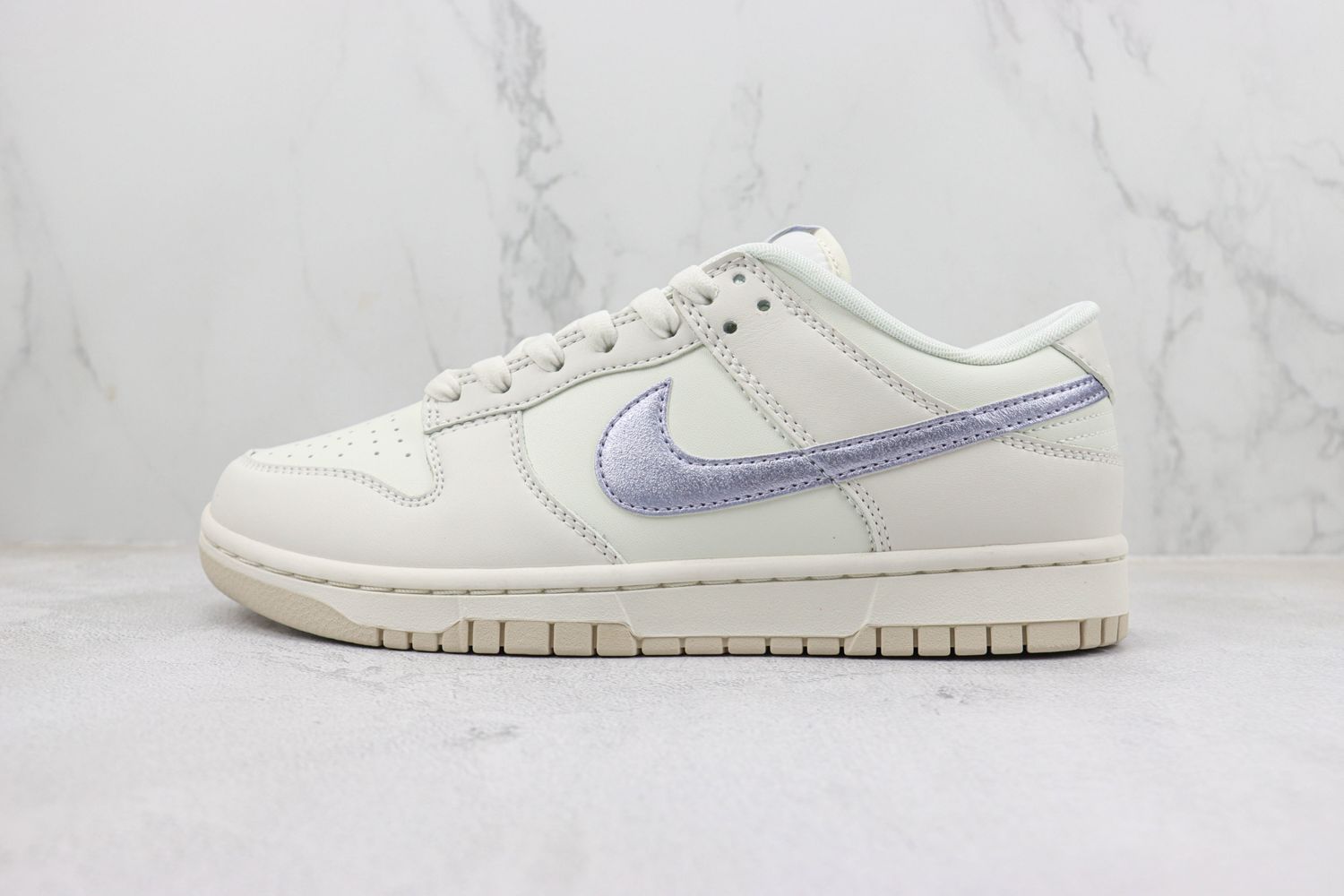 Nike Dunk Low WMNS Oxygen Purple