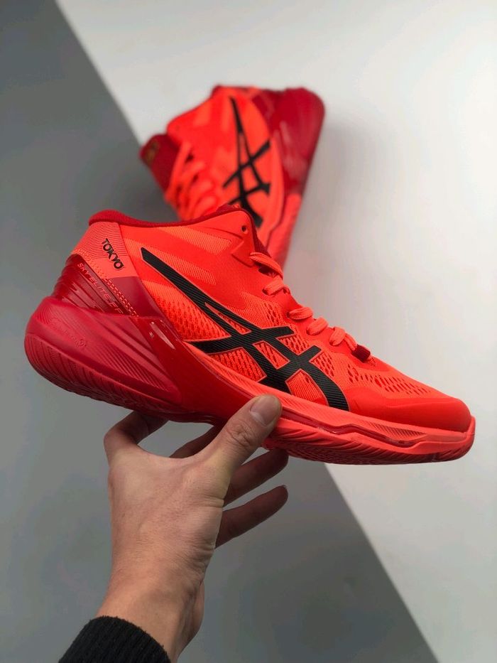 Asics Sky Elite MT 2 