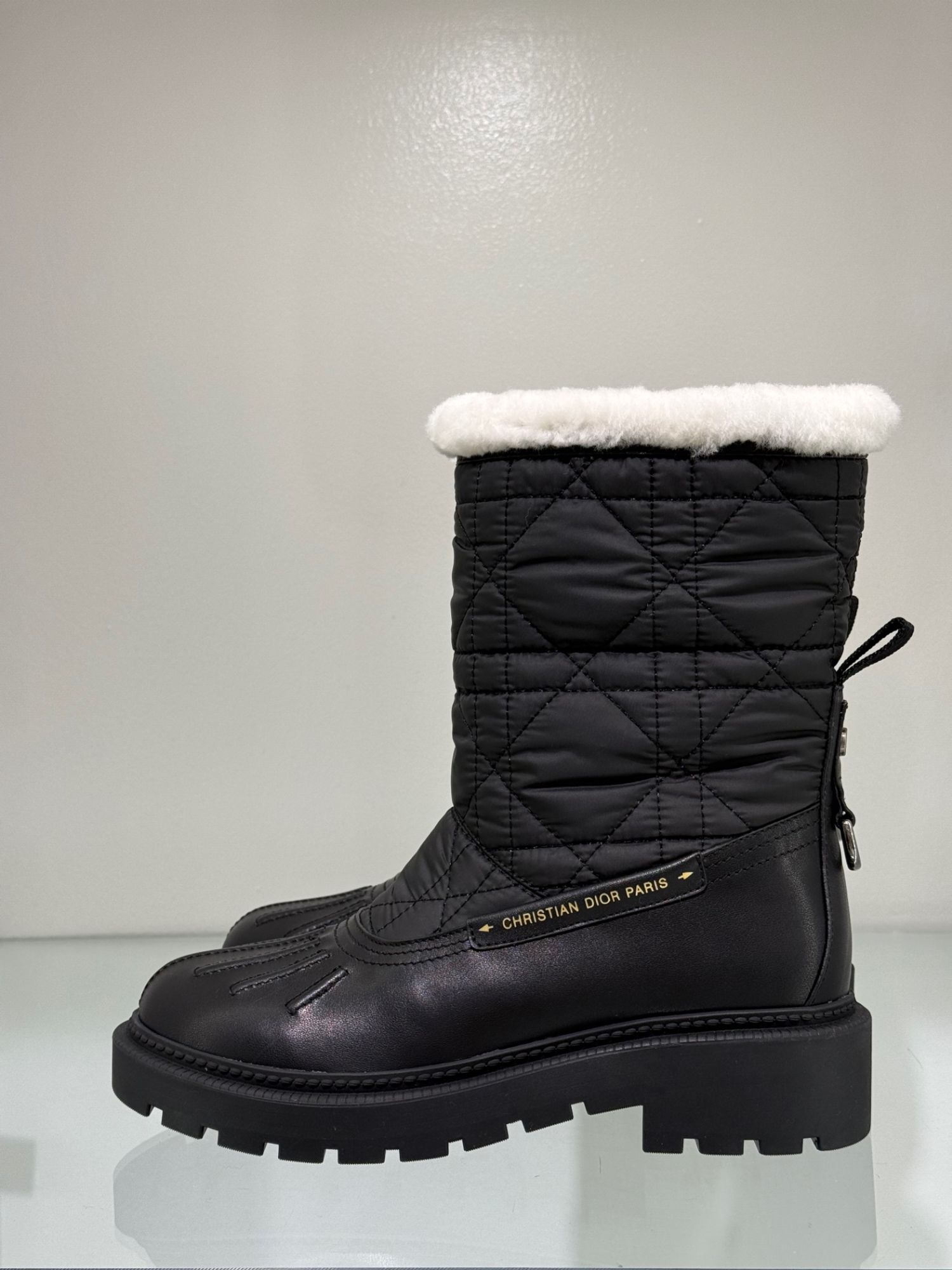 Өвлийн гутал