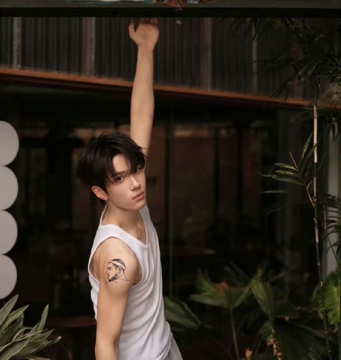 Леброн Усан шивээс