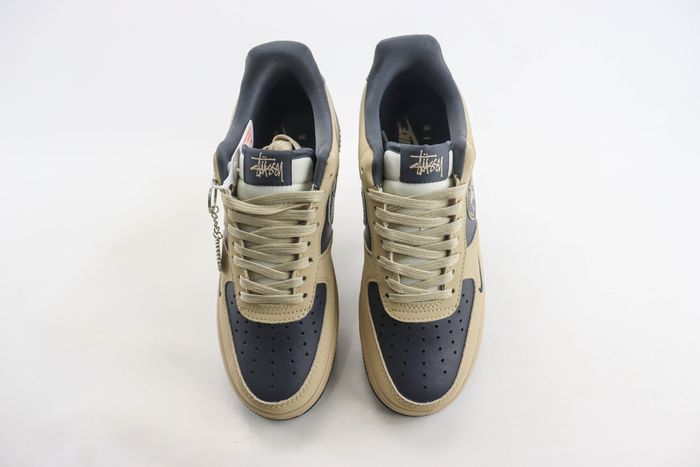 Nike Air Force 1 Low x Stussy 64