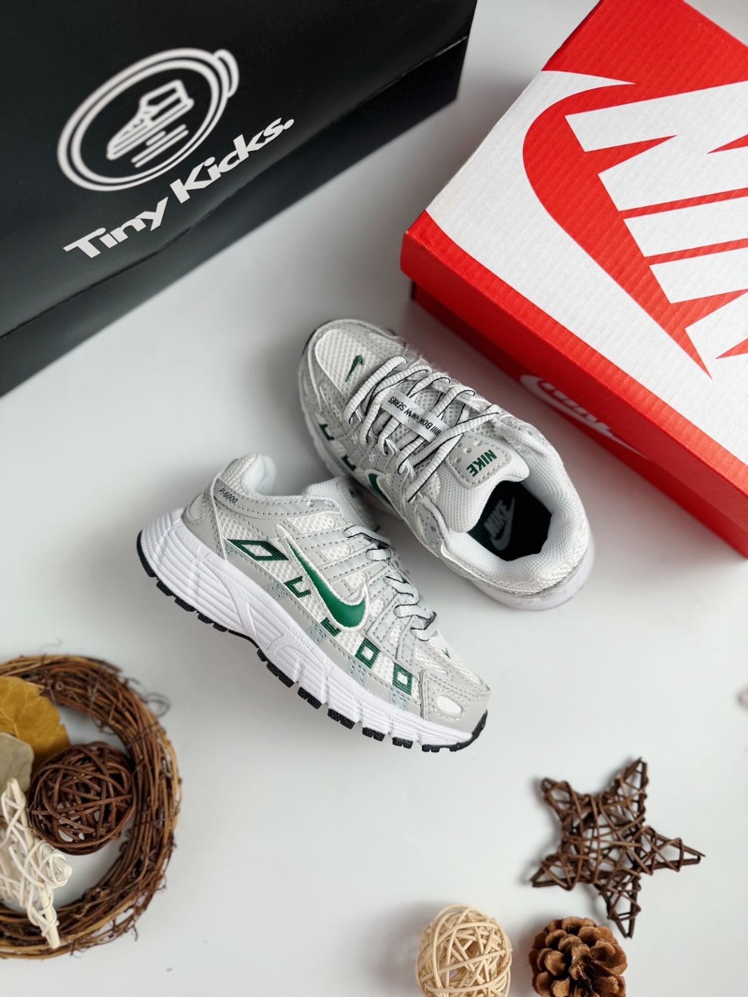 Nike P-6000 Green