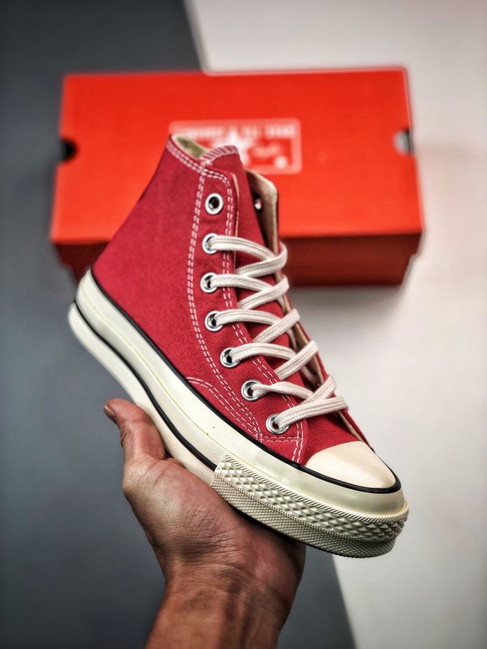 Converse Chuck 70 High “Trainers in Red”
