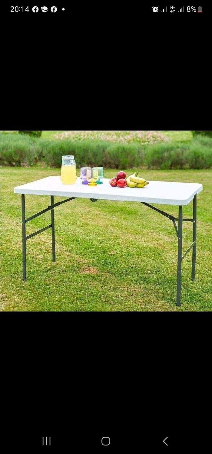 Эвхдэг ширээ 