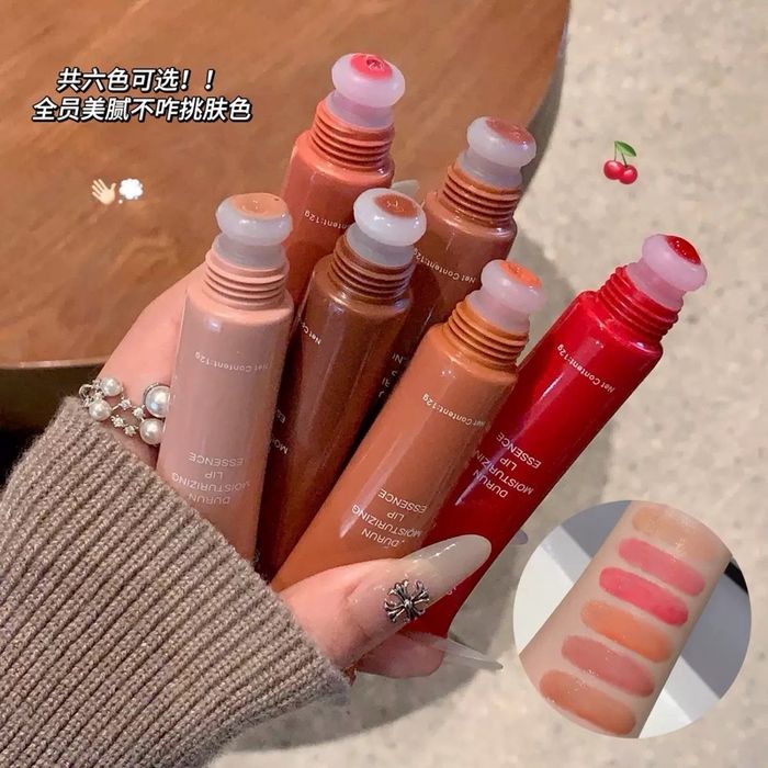 Уруул өнгөлөгч 