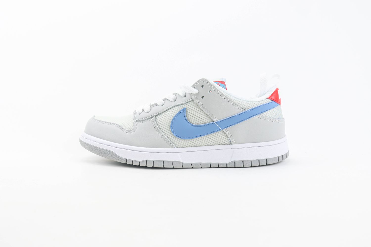 Dunk Low 'Silver Surfer' 2024