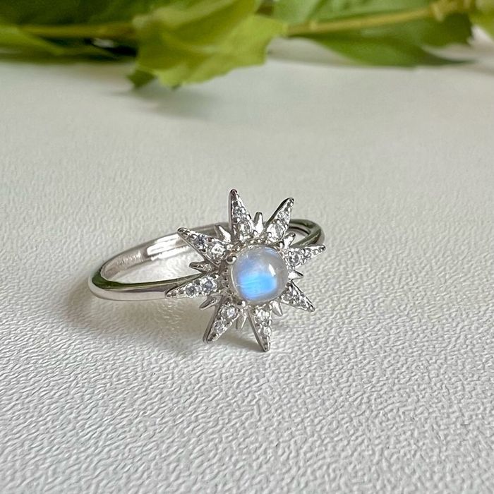 "Tara" саран чулуун бөгж