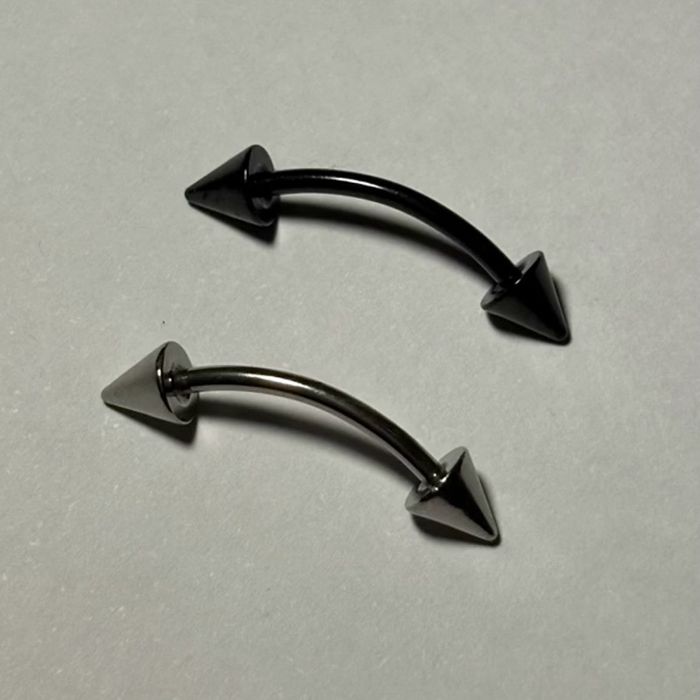 Хөмсөгний ээмэг