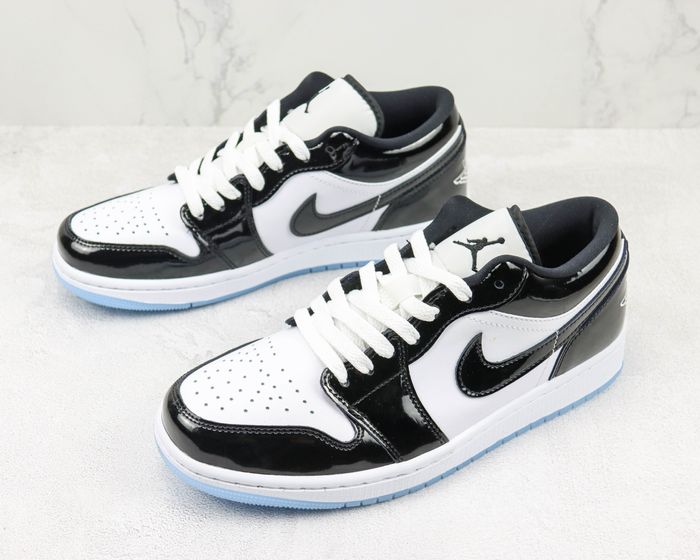 Jordan 1 Low SE Concord