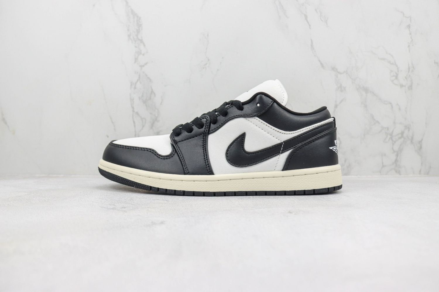 Jordan 1 Low SE Vintage Panda (Women's)