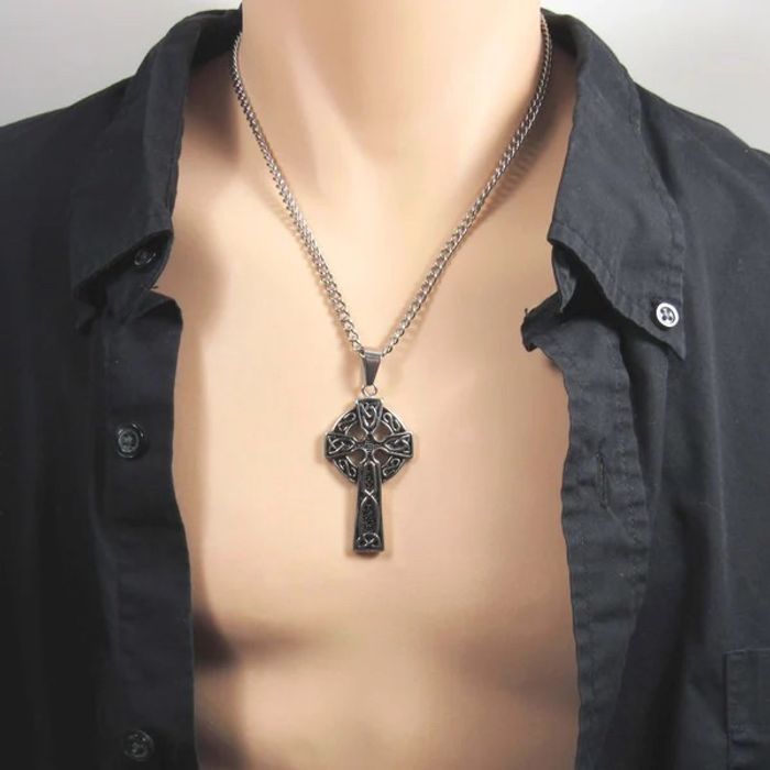 Эрэгтэй зүүлт 