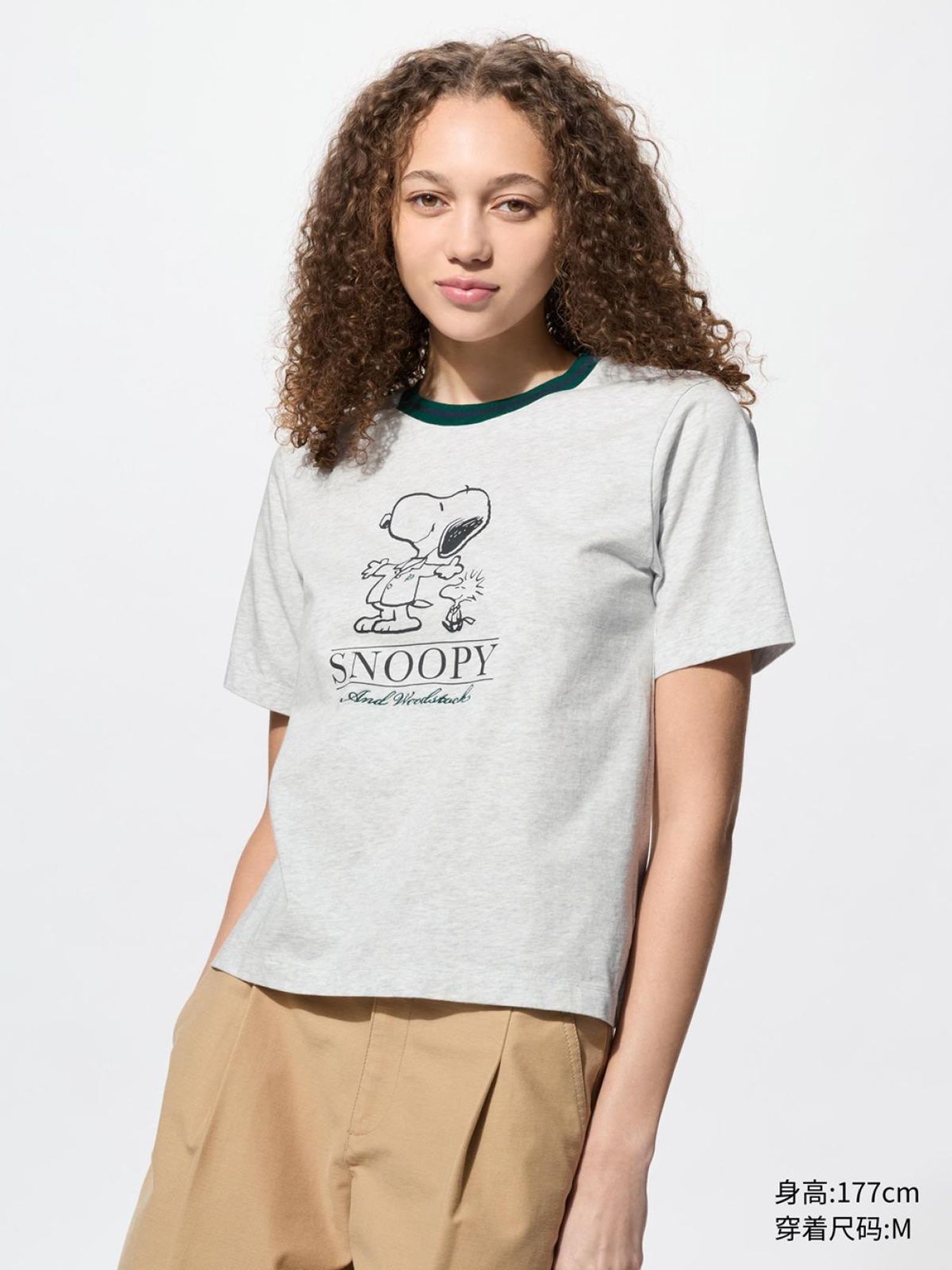 UNIQLO эмэгтэй футболка                   