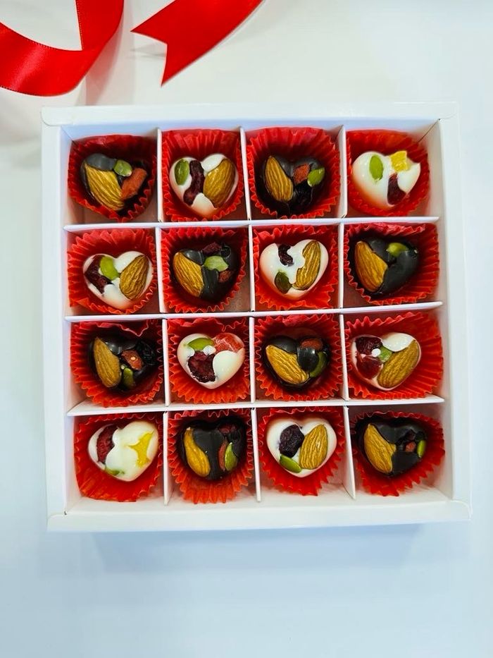 Зүрхэн шоколад 