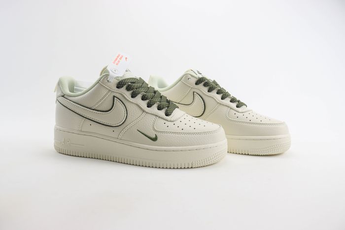 Nike Air Force 1 Low 285