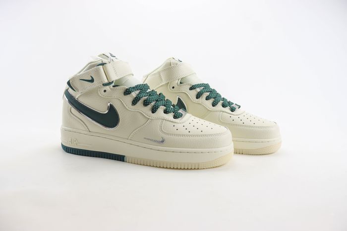 Nike Air Force 1 Mid